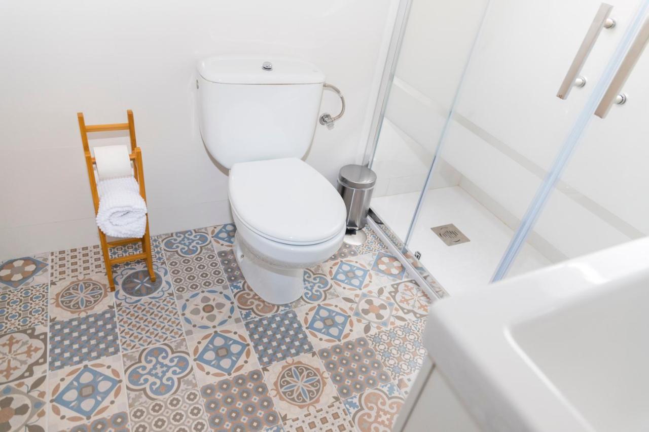 Apartamento Melina Arlu - Barrio La Victoria マラガ エクステリア 写真